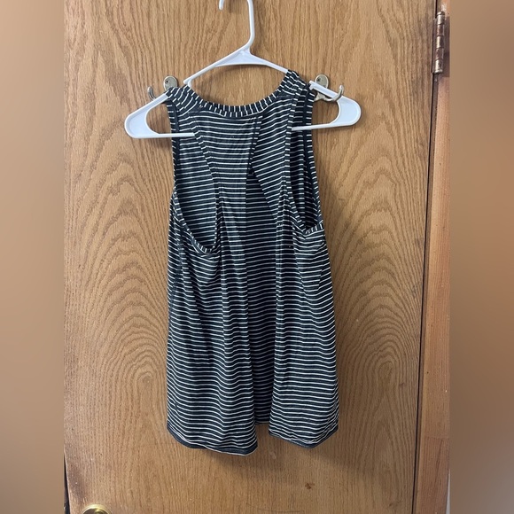 Lululemon All Tied Up Tank - Picture 4 of 4